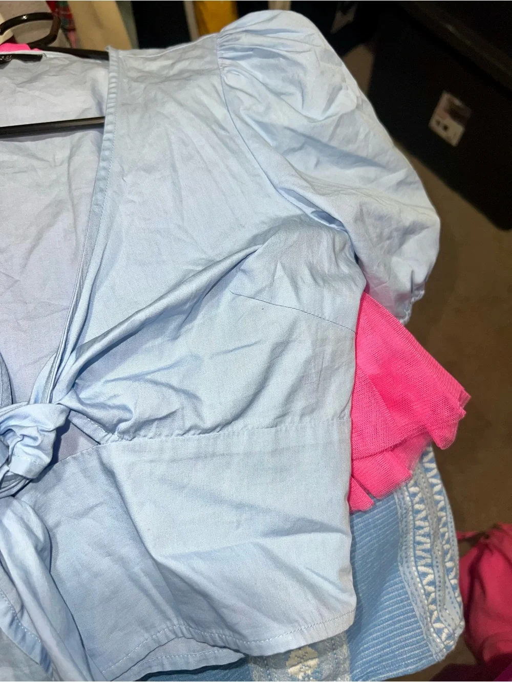 Forever 21 Poplin Light Blue Bow-Front Puff Sleeve Crop Top